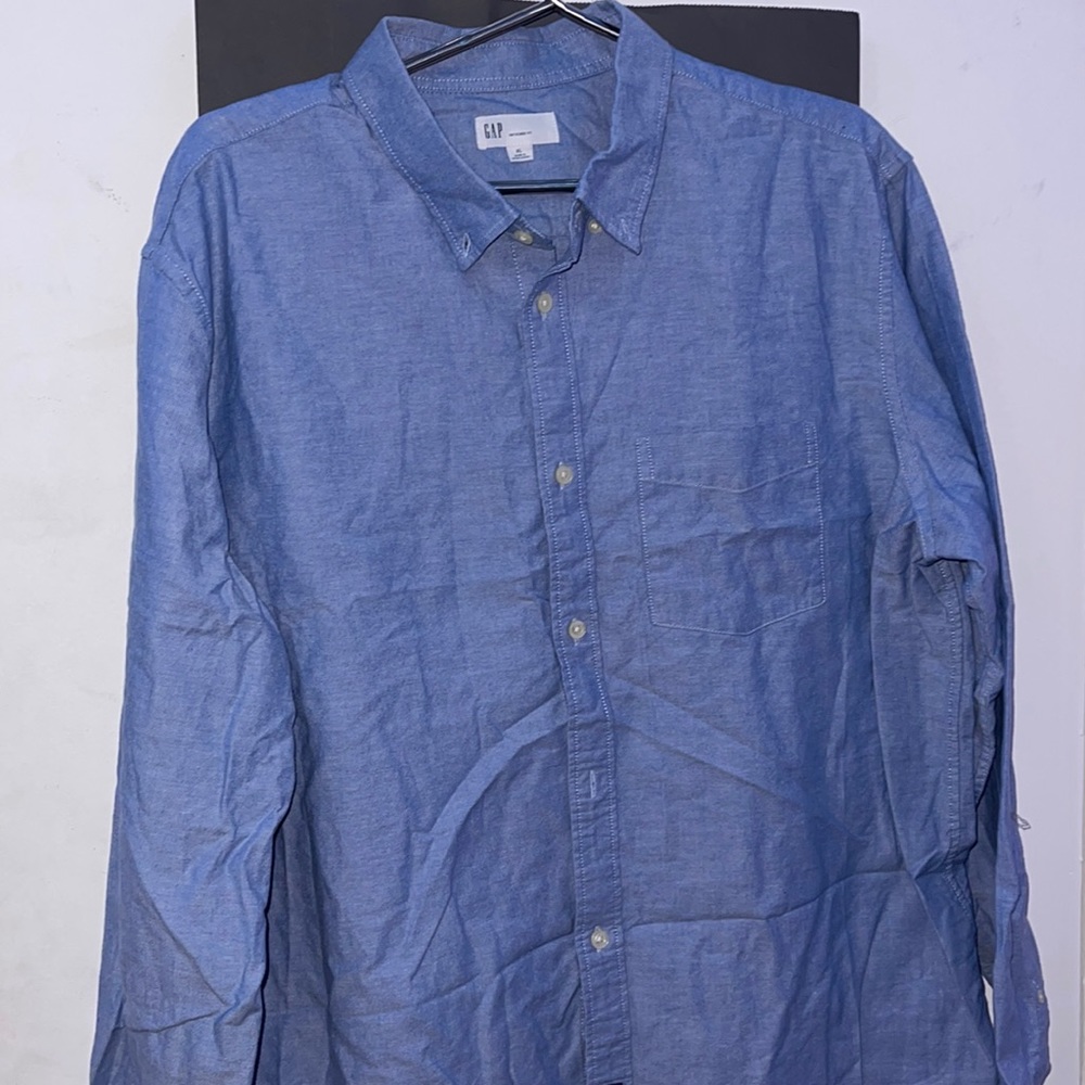 Gap Shirt